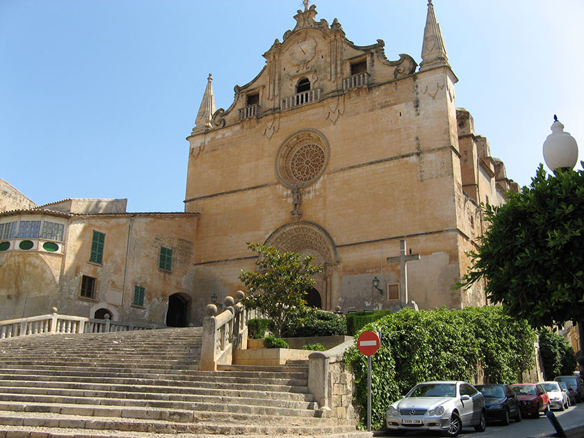 Eine der ältesten Kirchen Mallorcas: Sant Miguel (vor 1248) in Felanitx.