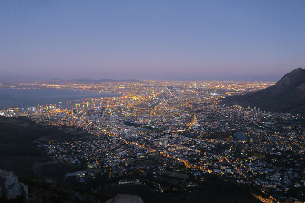 Cape Town in der Dämmerung