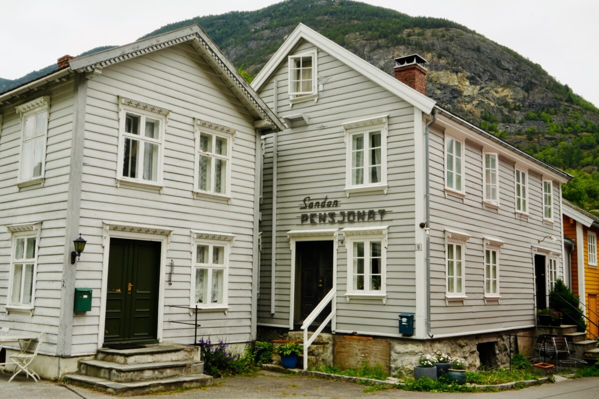 Unsere kleine uns sehr alte Pension in Lærdal