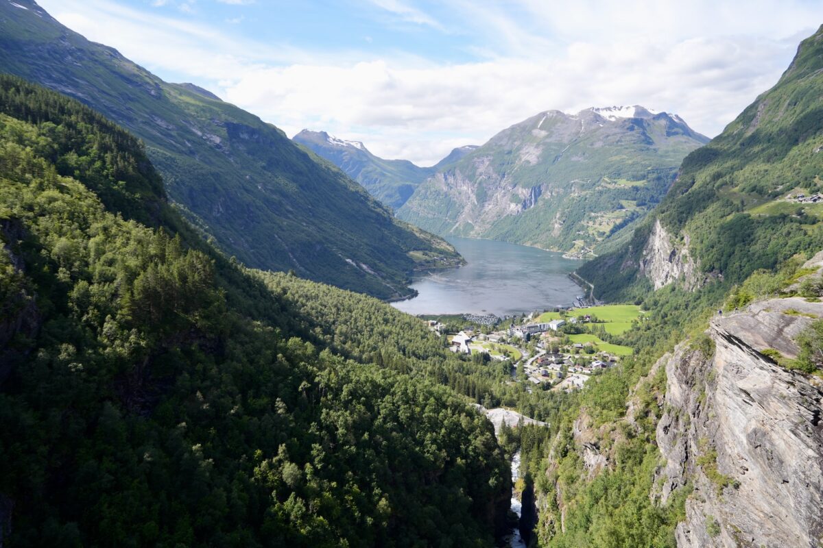 Der Geiranger Fjord vom Geirangervegen aus