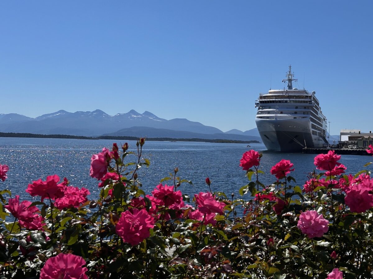 Kitschig oder? Unsere Kaffepause in Molde.