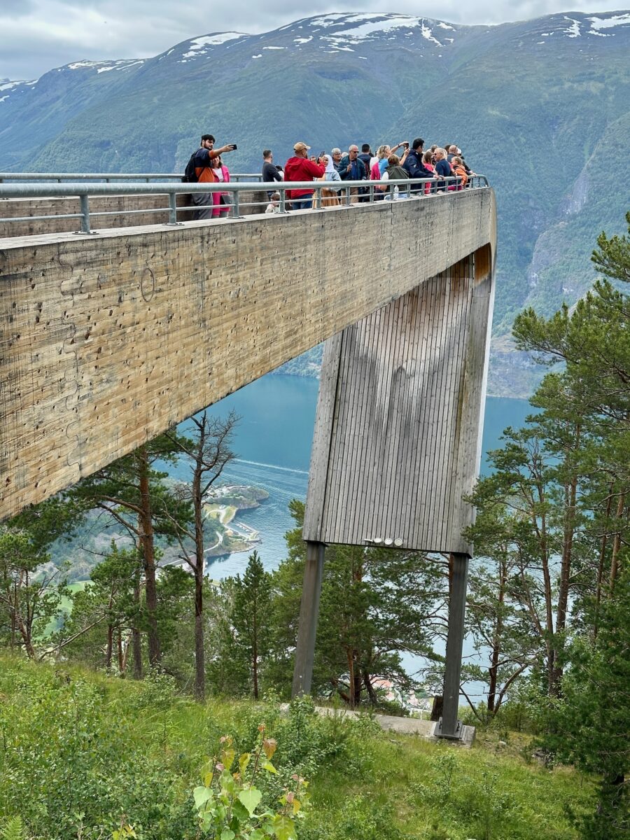 Touristenmagnet Stegastein Lookout