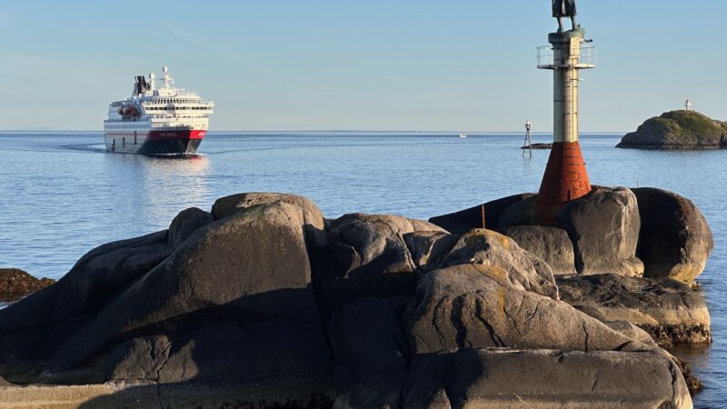 Die Kong Harald kommt zu Besuch