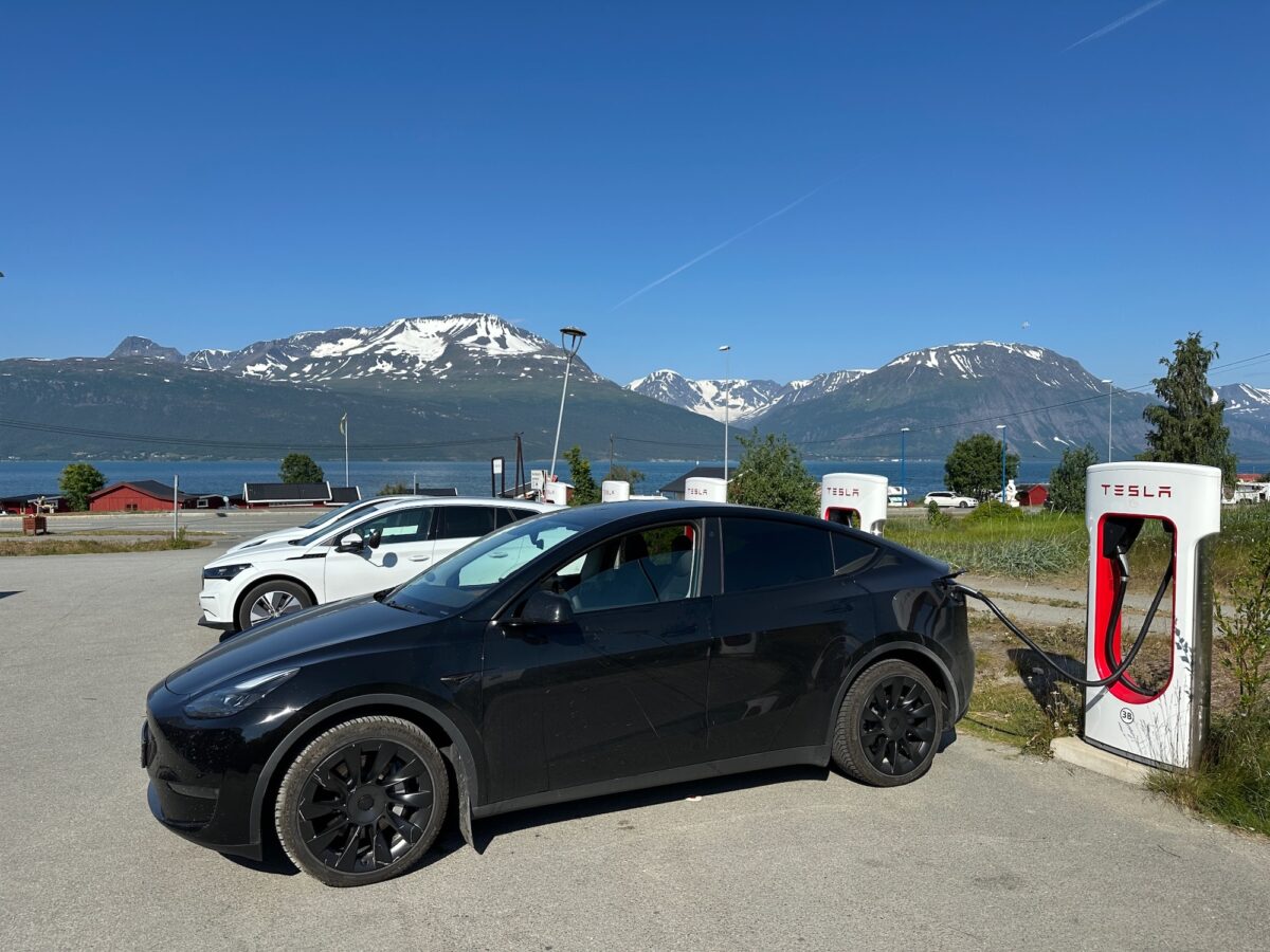 Laden with a View in Skibotn