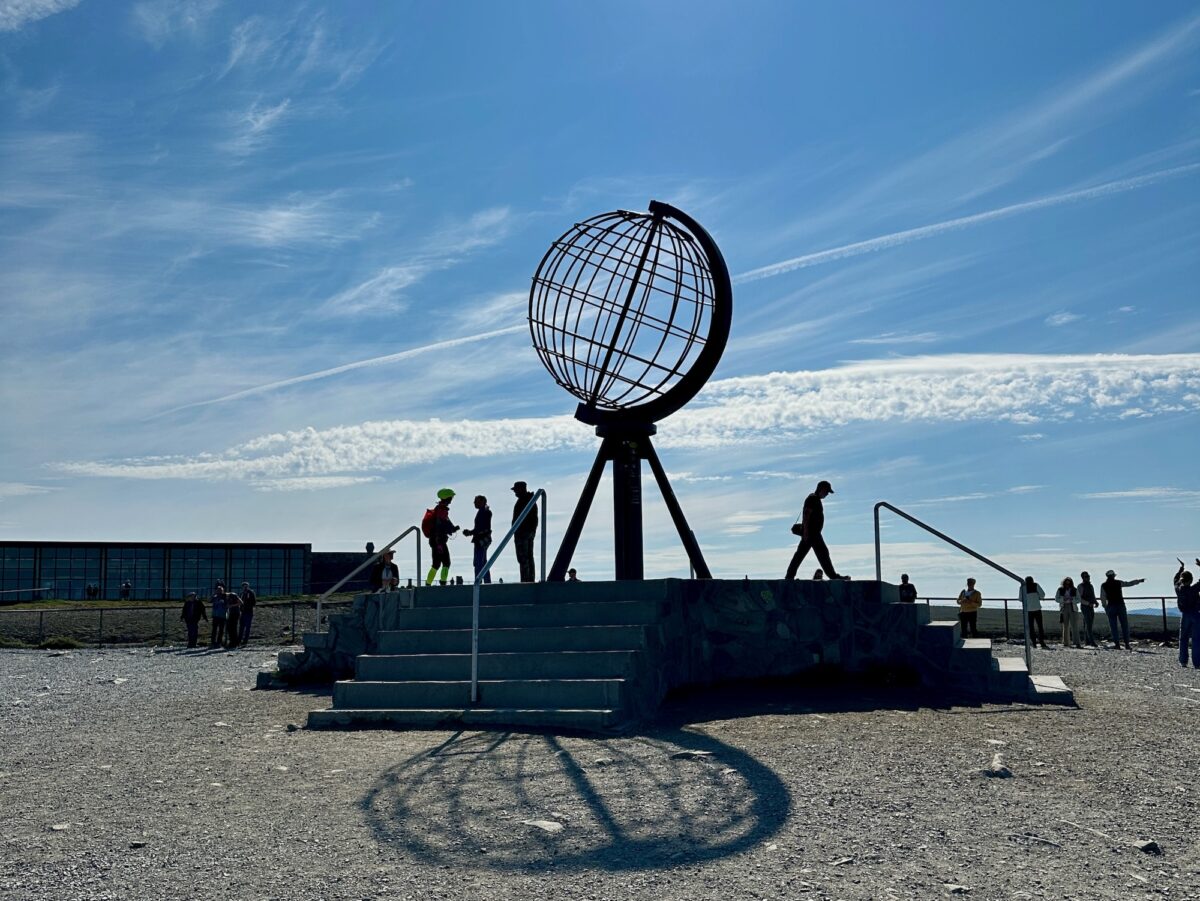 Ein Foto mit der Weltkugel muss sein.